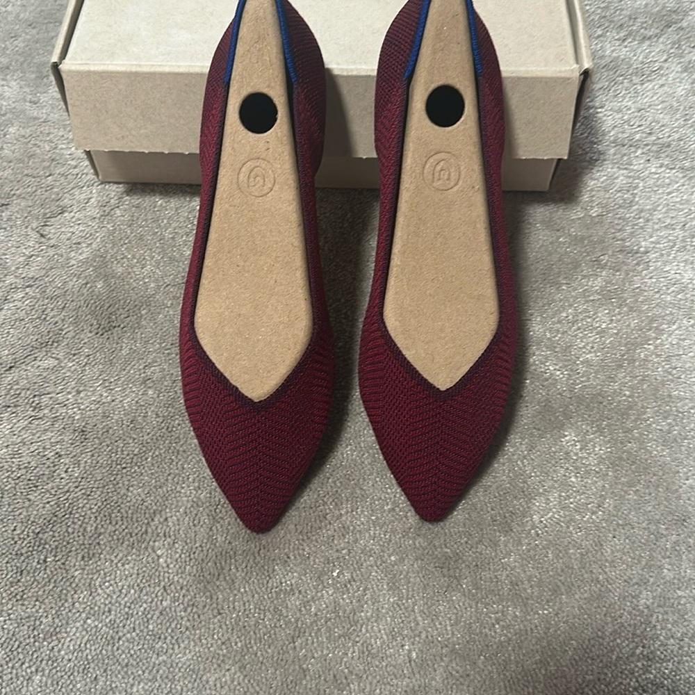 New Rothy's Cabernet Herringbone Point 6.5 - Picture 2 of 4